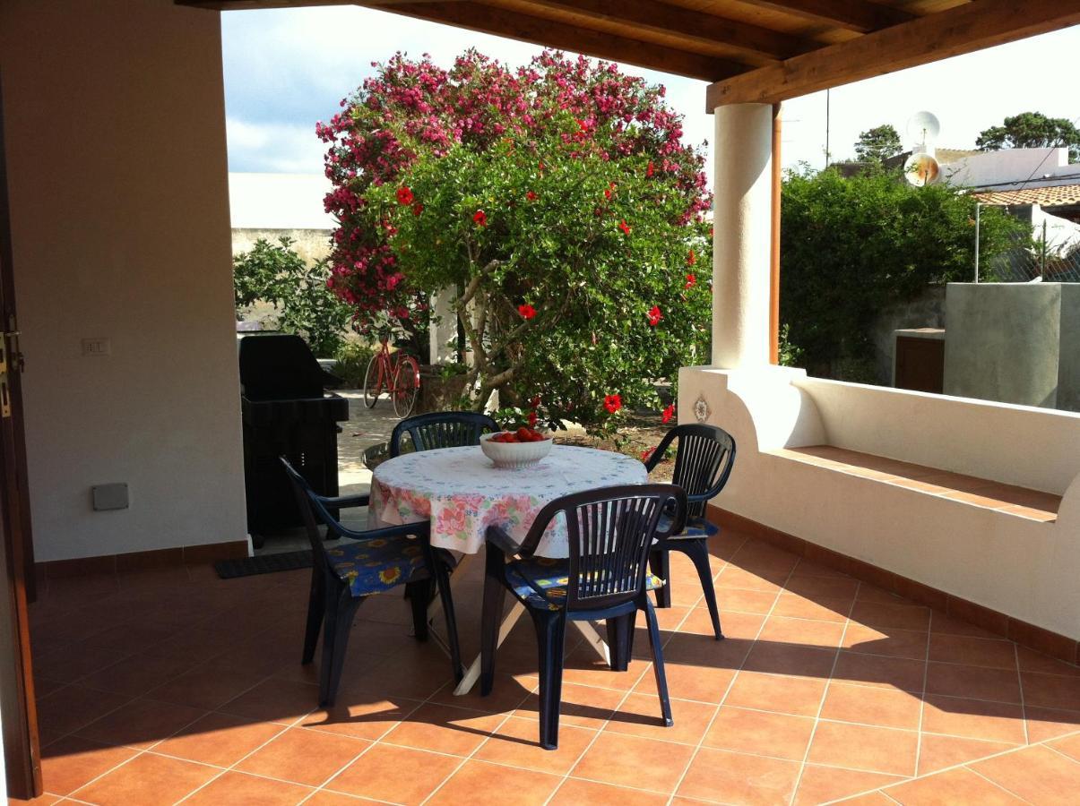Villa By The Vulcano - 70Mq Plus Large Garden And Patio Exterior photo